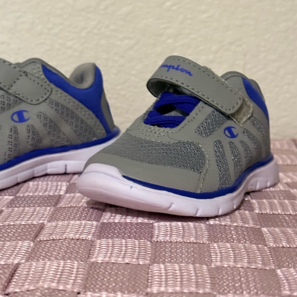 Champion Kids Sneakers in Gray and Blue